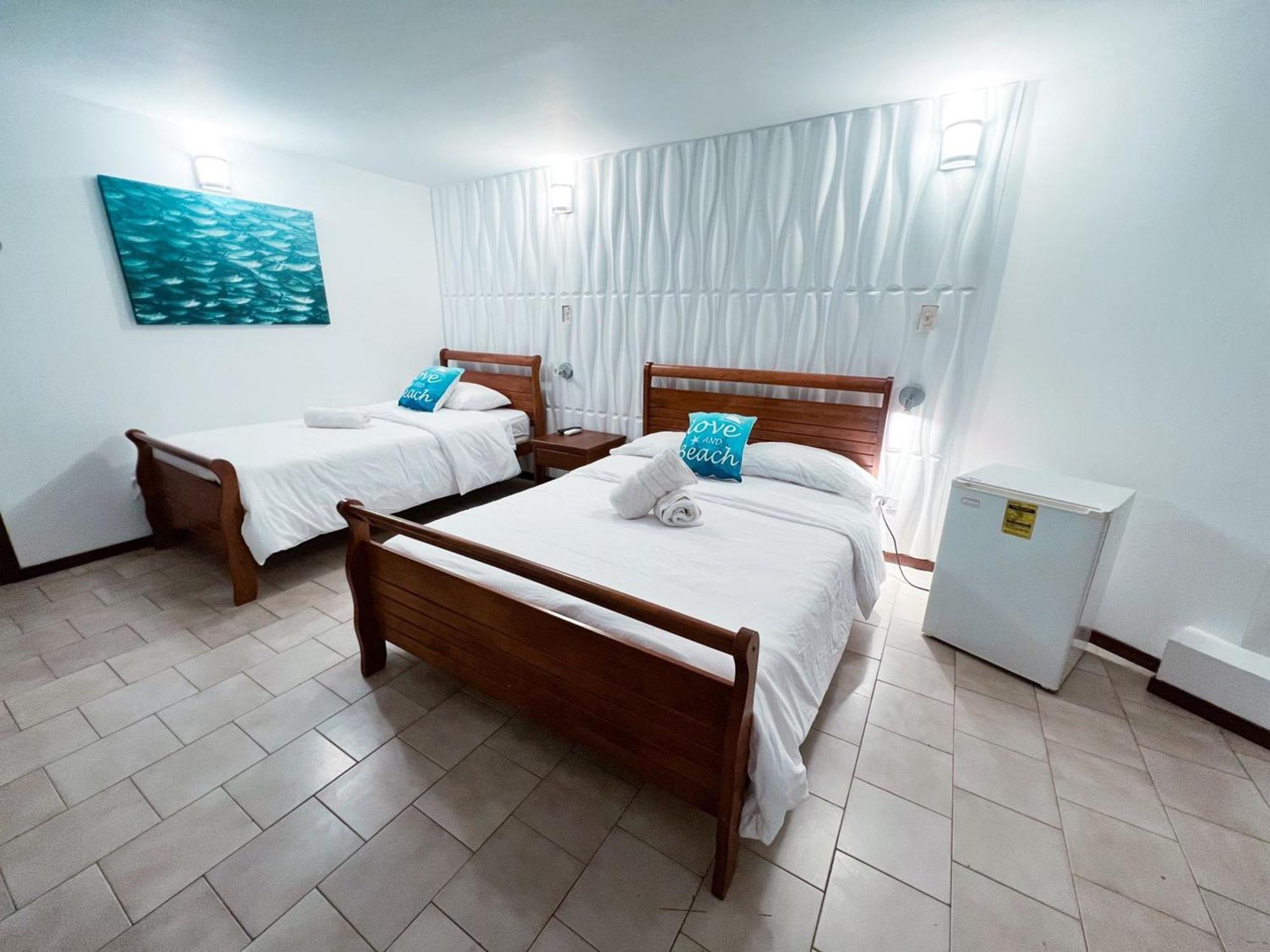Apartamentos Turisticos In Di Morgan'S Canon San Andres  Exterior photo